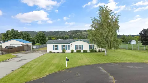 23003 E Sanson Ln, Otis Orchards, WA 99027