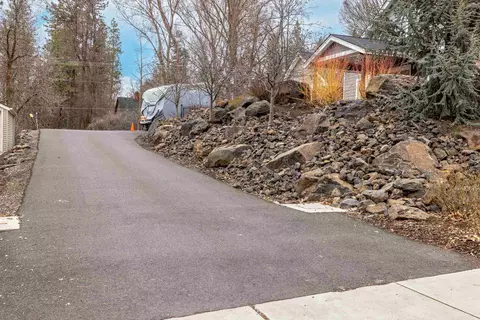 507 E 17th Ave, Spokane, WA 99203