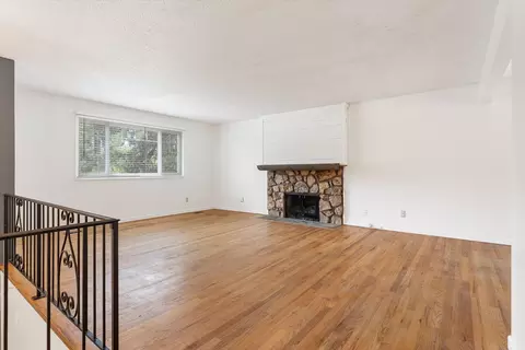 Living - 13619 E 29th Ave, Spokane Valley, WA 99216 photo 1 of 5
