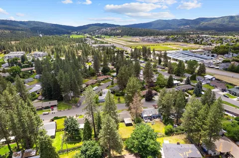 View/Area - 13619 E 29th Ave, Spokane Valley, WA 99216 photo 4 of 9