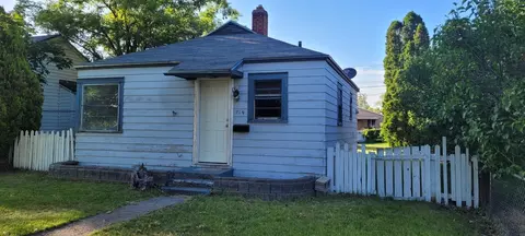 719 E Sanson Ave, Spokane, WA 99207