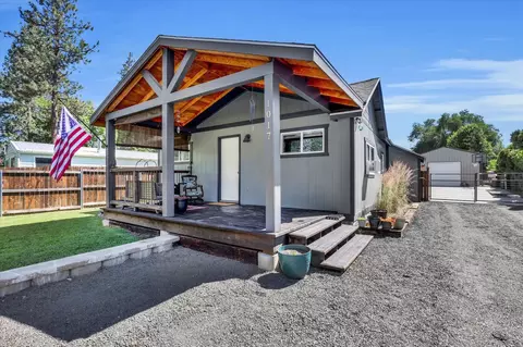 1017 S Walnut Rd, Spokane, WA 99206