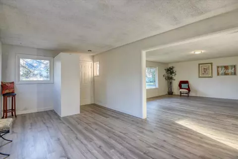 Living - 540 N Pine St, Spangle, WA 99031 photo 3 of 7