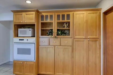 Kitchen - 540 N Pine St, Spangle, WA 99031 photo 6 of 6