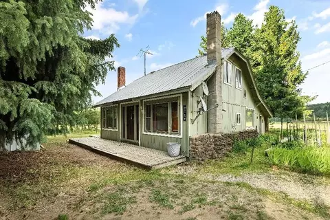 4367 Springdale Hunters Rd # B, Springdale, WA 99173