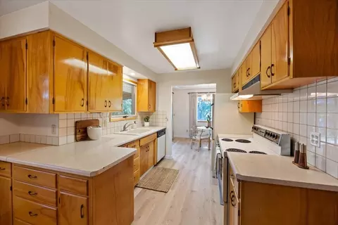 12417 E 20th Ave, Spokane Valley, WA 99216 photo 9