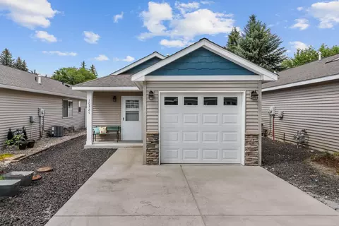 10327 E 5th Ln, Spokane Valley, WA 99206