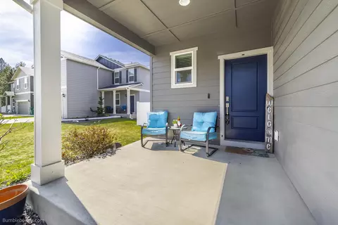 Exterior - 912 E Silver Pine Rd, Colbert, WA 99005 photo 4 of 10