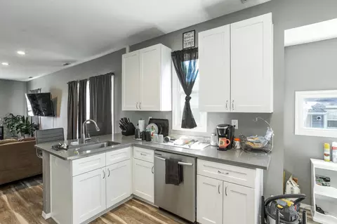 19 E Gordon Ave, Spokane, WA 99207 photo 8