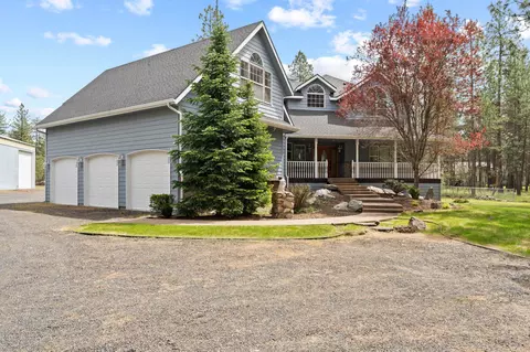 19110 N Leslie Ln, Colbert, WA 99005