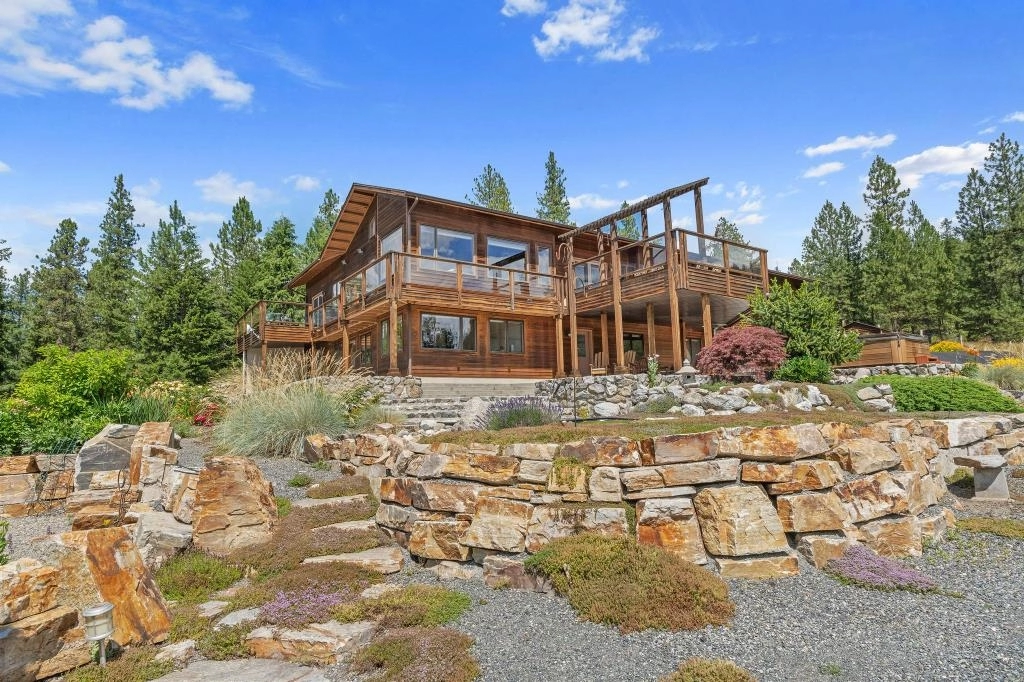 634 Rocky Lake Rd Unit B  