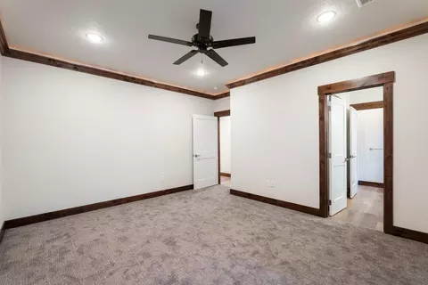 910 E Lakeview Ln, Spokane, WA 99208 photo 23