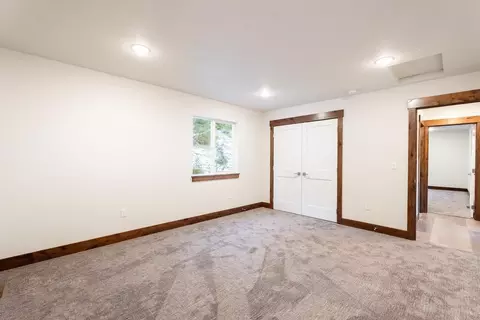 910 E Lakeview Ln, Spokane, WA 99208 photo 29