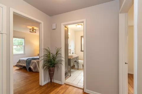 Entry Way - 1211 E 14th Ave, Spokane, WA 99202 photo 1 of 2