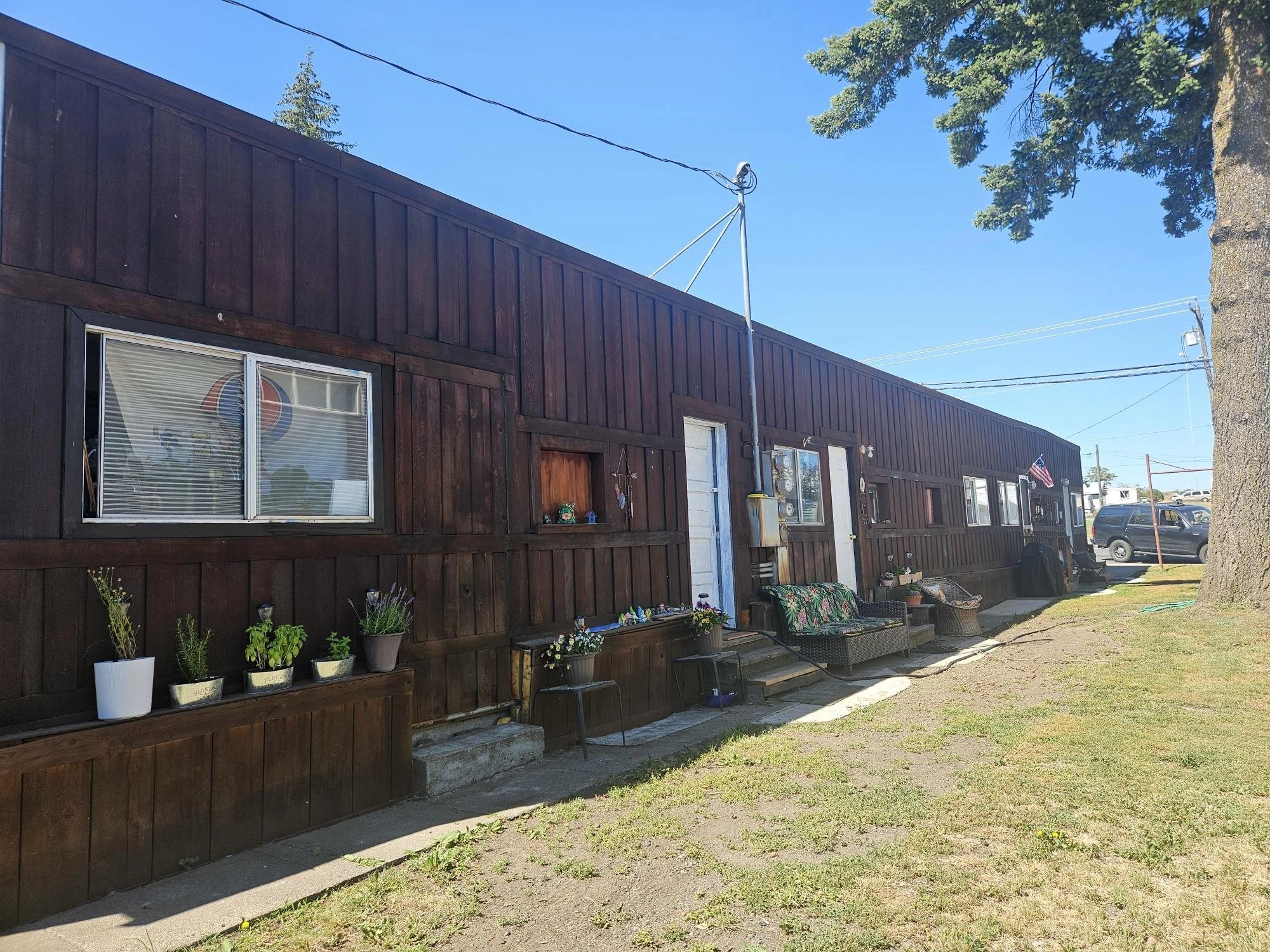150 S N Main St