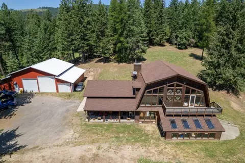 22427 N Mt Carlton Rd, Mead, WA 99021