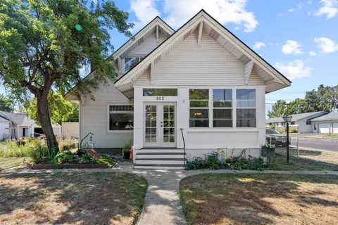 802 E Olympic Ave, Spokane, WA 99207
