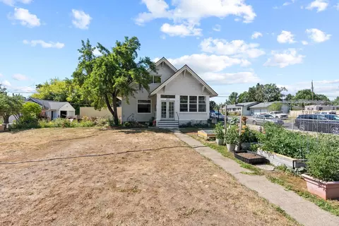 Exterior - 802 E Olympic Ave, Spokane, WA 99207 photo 10 of 10