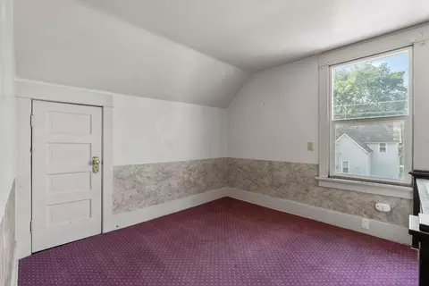 Bedroom - 802 E Olympic Ave, Spokane, WA 99207 photo 7 of 7