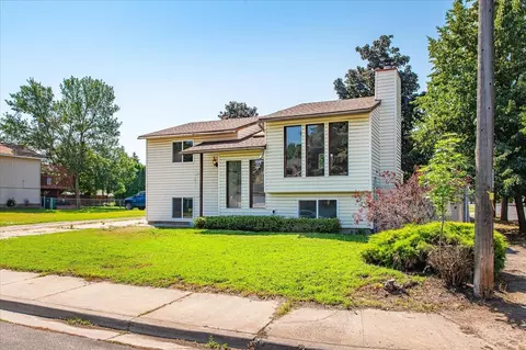 4004 E 25th Ave, Spokane, WA 99223 photo 3