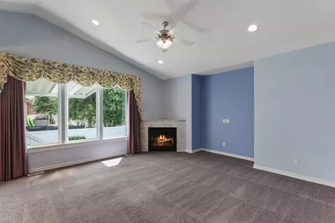 Living - 14326 E 5th Ln, Spokane Valley, WA 99216 photo 4 of 5