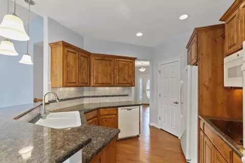 Kitchen - 14326 E 5th Ln, Spokane Valley, WA 99216 photo 1 of 4