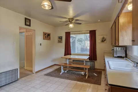3219 E 15th Ave, Spokane, WA 99223 photo 7
