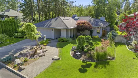 4926 S Hogan St, Spokane, WA 99223