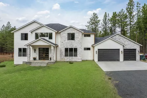 228 N Wheatland Ln, Medical Lake, WA 99022