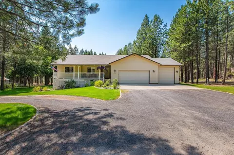 5861 Liberty Way, Nine Mile Falls, WA 99026