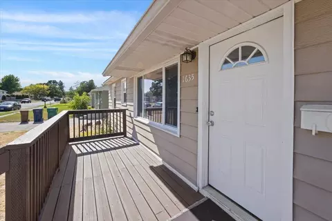 1635 E Olympic Ave, Spokane, WA 99207 photo 7