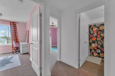 Entry Way - 809 E Ballard Rd, Colbert, WA 99005 photo 3 of 3