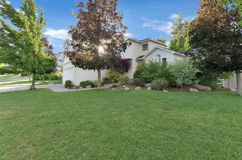 Exterior - 809 E Ballard Rd, Colbert, WA 99005 photo 1 of 11