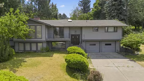 16416 E 20th Ct, Veradale, WA 99037