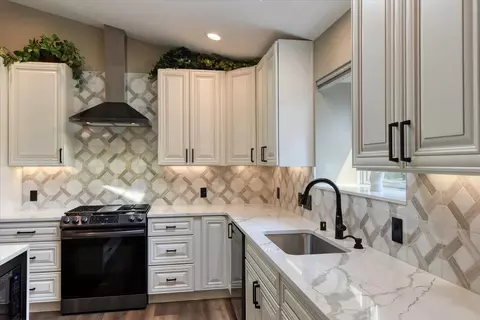 1622 E 53rd Ave, Spokane, WA 99223 photo 11