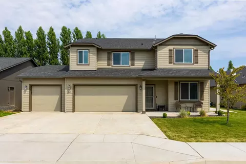 749 Condor Dr, Cheney, WA 99004