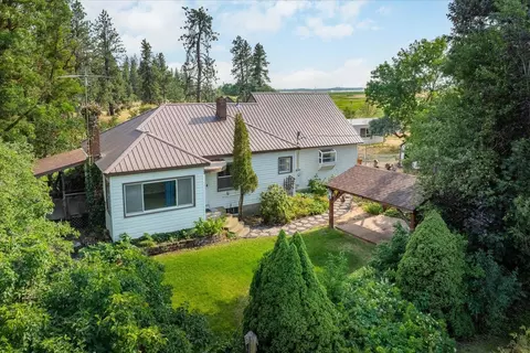 22515 W Malloy Prairie Rd, Cheney, WA 99004