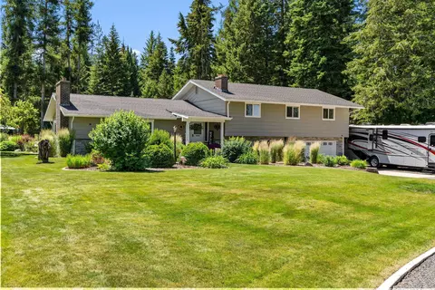 4805 W Oregon Rd, Deer Park, WA 99006