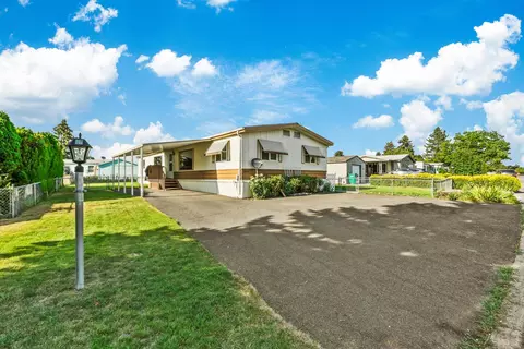 18815 E Montgomery Dr, Otis Orchards, WA 99027