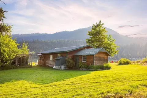 Exterior - 152 Otter Ln, Cusick, WA 99119 photo 1 of 3