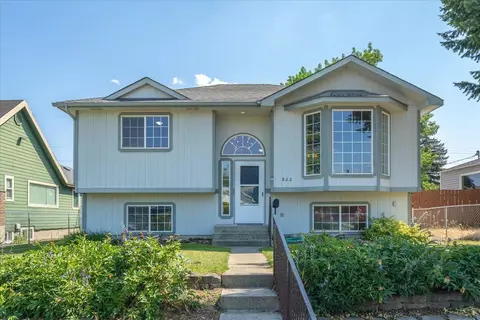 822 E Heroy Ave, Spokane, WA 99207