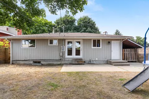 Exterior - 3003 Ermina Ave, Spokane, WA 99207 photo 2 of 8