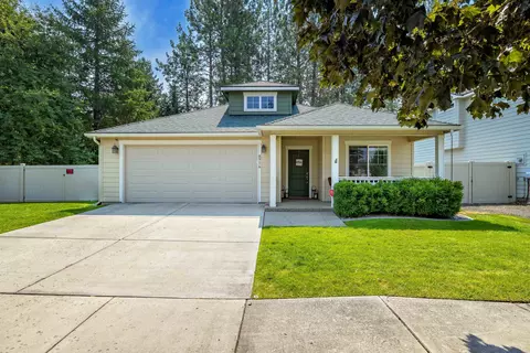 8916 N Madeline Ln, Spokane, WA 99208