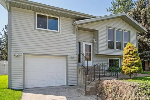 2112 E Carlson Ct, Spokane, WA 99208 photo 3
