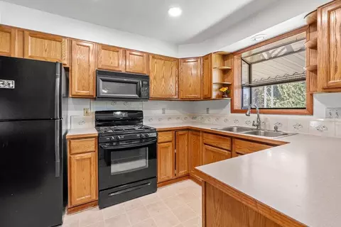 2112 E Carlson Ct, Spokane, WA 99208 photo 9