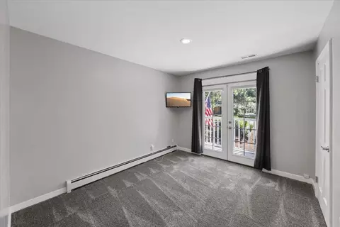 Bedroom - 2305 E 34th Ave, Spokane, WA 99223 photo 6 of 9