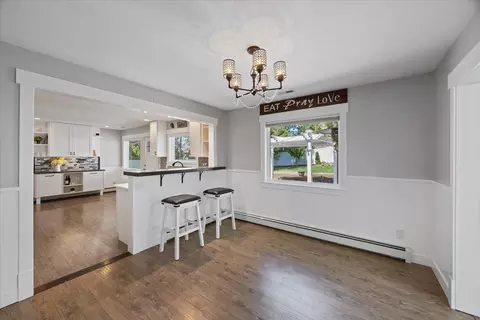 Dining - 2305 E 34th Ave, Spokane, WA 99223 photo 2 of 3