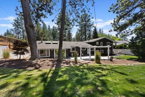 Exterior - 2305 E 34th Ave, Spokane, WA 99223 photo 7 of 11