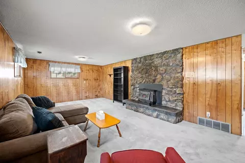 Living - 11120 E 24th Ave, Spokane Valley, WA 99206 photo 6 of 7