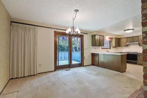 10415 E Cimmaron Dr, Spokane, WA 99206 photo 9